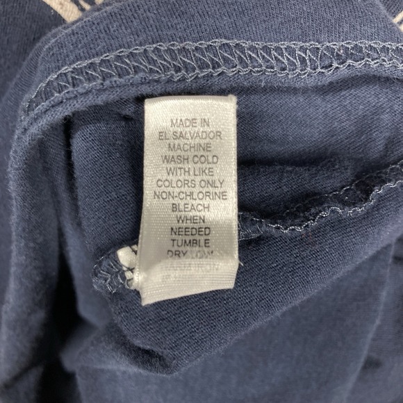 Xavier University T Shirt Women's Small Blue Short Sleeve Jesuit Catholic  FLAWS - Picture 9 of 11